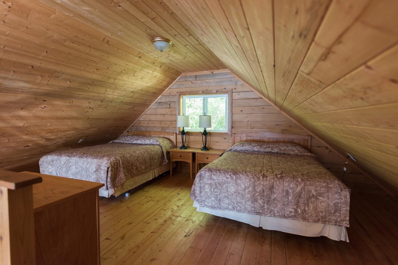 Homfray LodgeDesolation Sound エクステリア 写真