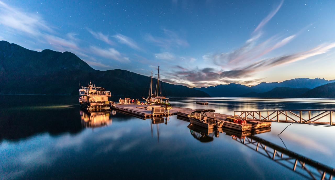 Homfray LodgeDesolation Sound エクステリア 写真